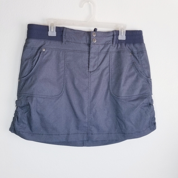 🌸Athleta | Nylon Mini‎ Skirt size 12 - Picture 1 of 14